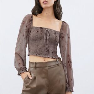 Aritzia Wilfred Purple Floral Smoked Long Sleeve Saga Cropped Blouse